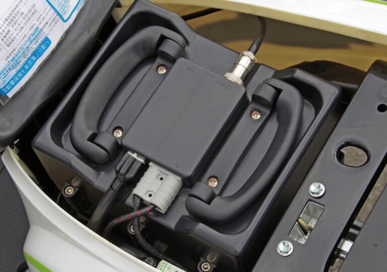 ビジネス電動バイク「Eミニモ バトラ201」試乗インプレッション|ビジネス電動バイク「Eミニモ バトラ201」試乗インプレ【シンプルに徹した40万円台】