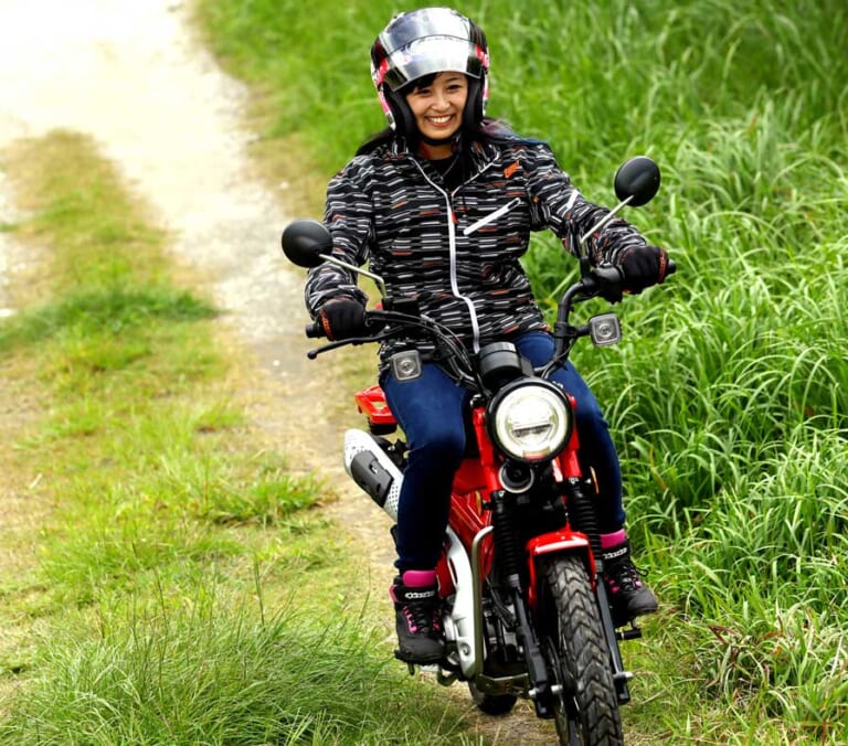 岡崎静夏のホンダCT125ハンターカブ試乗インプレッション|岡崎静夏のホンダCT125ハンターカブ試乗インプレ【後編|スポーツバイク感覚を満喫!】