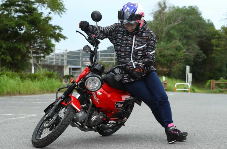 岡崎静夏のホンダCT125ハンターカブ試乗インプレッション|岡崎静夏のホンダCT125ハンターカブ試乗インプレ【後編|スポーツバイク感覚を満喫!】