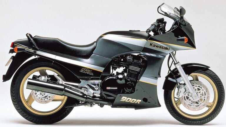 カワサキGPZ900R完調術〈プロに学ぶ’80s国産名車メンテナンス〉|カワサキGPZ900R完調術#1〈プロに学ぶ’80s国産名車メンテナンス〉