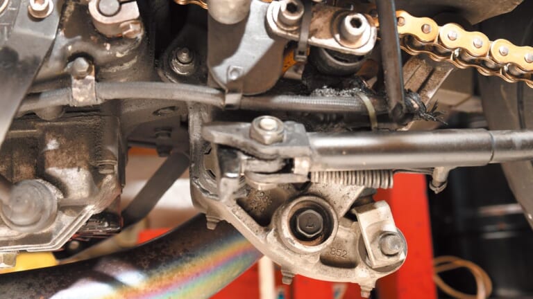 プロに学ぶカワサキGPZ900R完調術【ウィークポイント解説】|プロに学ぶカワサキGPZ900R完調術#2【ウィークポイント解説|対処法は確立済み】