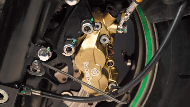 プロに学ぶカワサキGPZ900R完調術【ウィークポイント解説】|プロに学ぶカワサキGPZ900R完調術#2【ウィークポイント解説|対処法は確立済み】