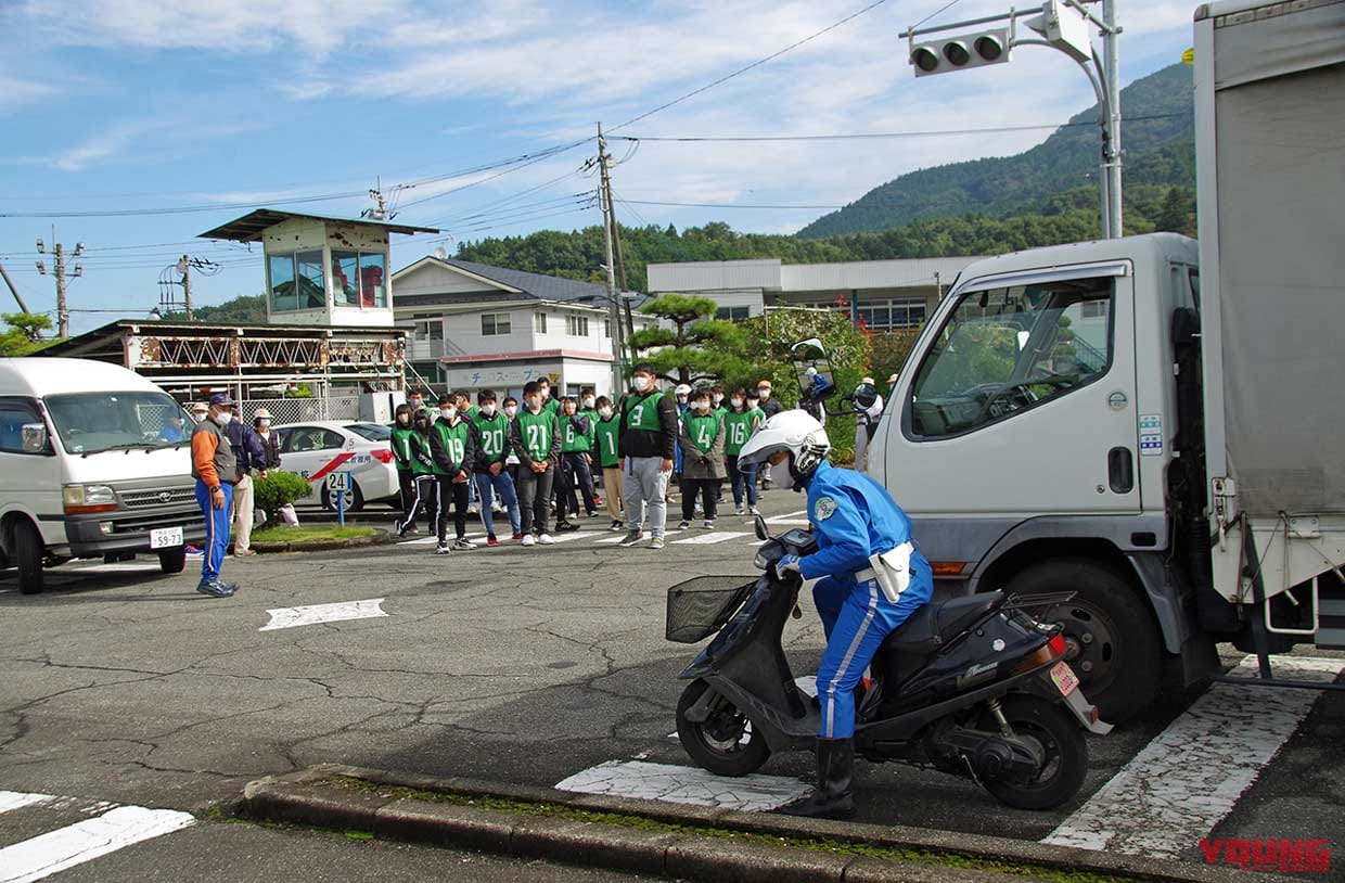 |三ない運動撤廃後の教育現場支援【”乗せて教える”を支えるには教育委員会の支援が必要】