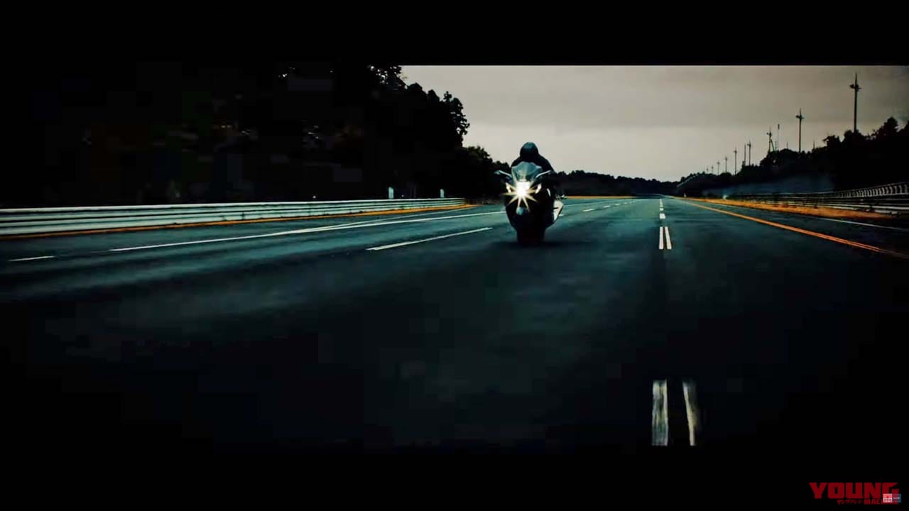 |新型ハヤブサ見参!! LED顔に電子制御も満載で間もなく登場、2月5日を待て!