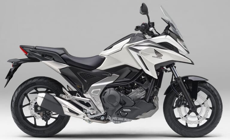 ホンダNC750X/DCT|2021新車バイクラインナップ|日本車|ホンダ2021年新車バイクラインナップ〈大型アドベンチャークラス〉NC750X etc.
