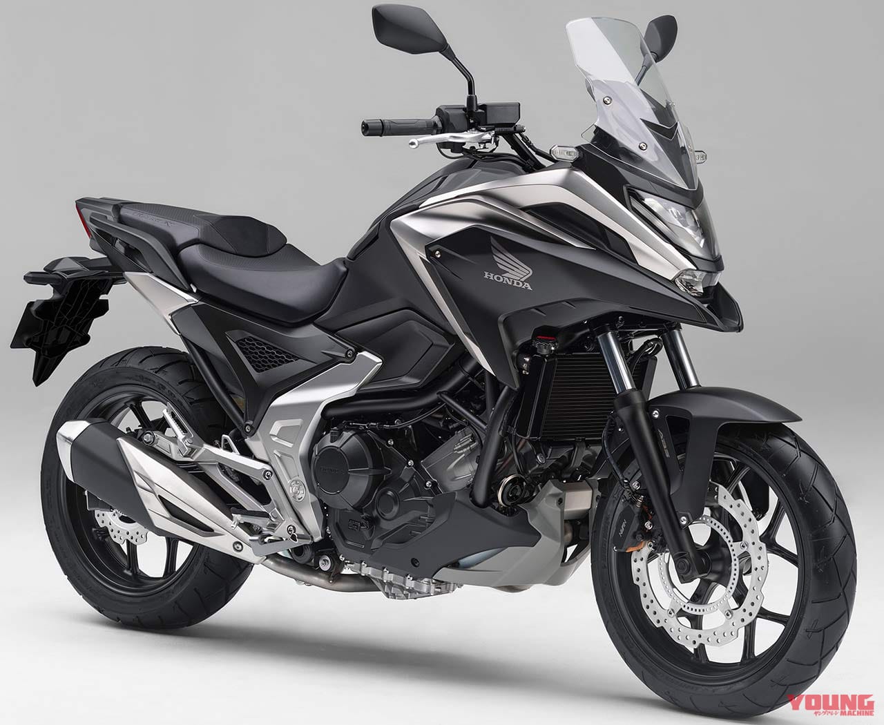|新型ホンダNC750X国内モデルは軽量化&4馬力アップで2/25発売! 92万4000円〜