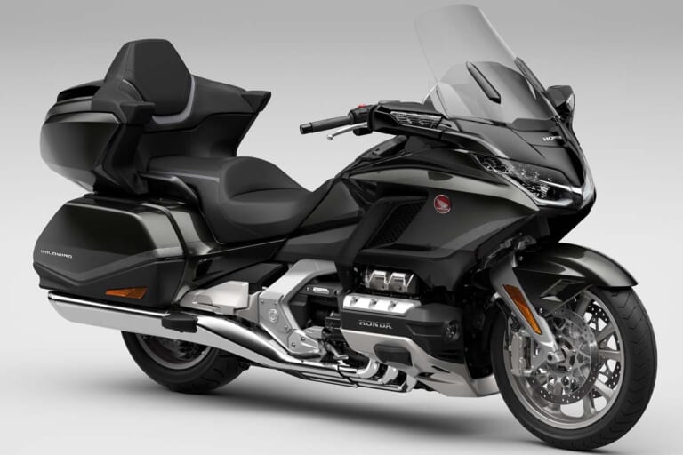 ホンダ ゴールドウイングツアー|ホンダ新型「ゴールドウイング」登場! トランクスペース拡大&オーディオ進化ほか【2/25発売】