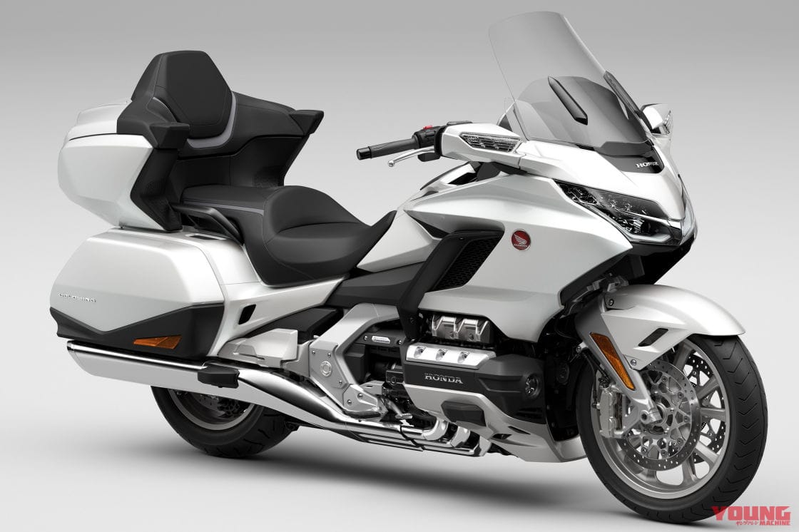ホンダ ゴールドウイングツアー|ホンダ新型「ゴールドウイング」登場! トランクスペース拡大&オーディオ進化ほか