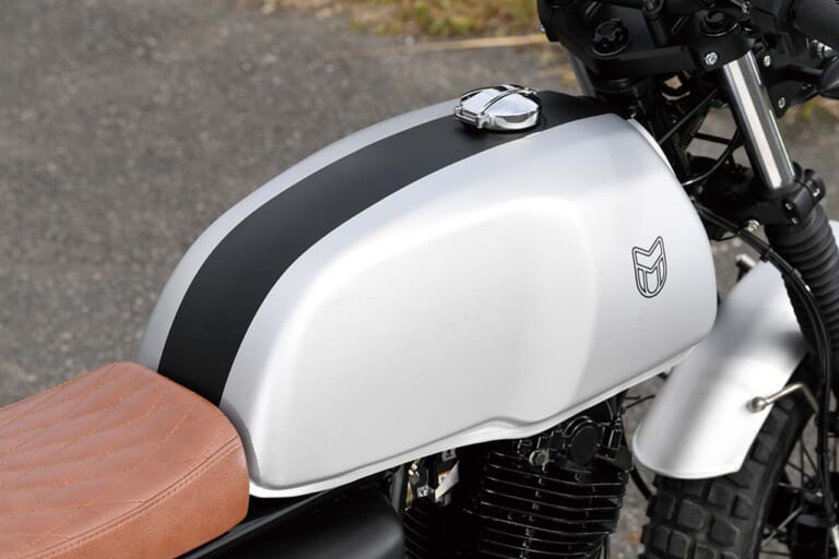 マットモーターサイクルズ アキタ250|マットモーターサイクルズ アキタ250試乗インプレ【単車と呼ぶにふさわしい素の走りと外観】