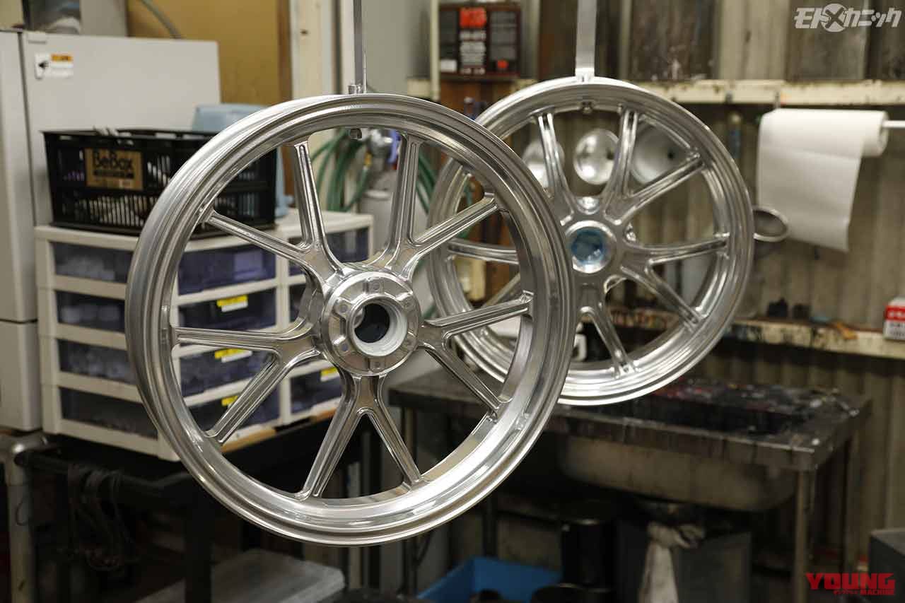 マグネシウムホイール再生術・マグリコート〈カーベック〉|酸化腐食しやすいマグネシウムホイールの再生術「マグリコート」で最善の下処理〈カーベック〉