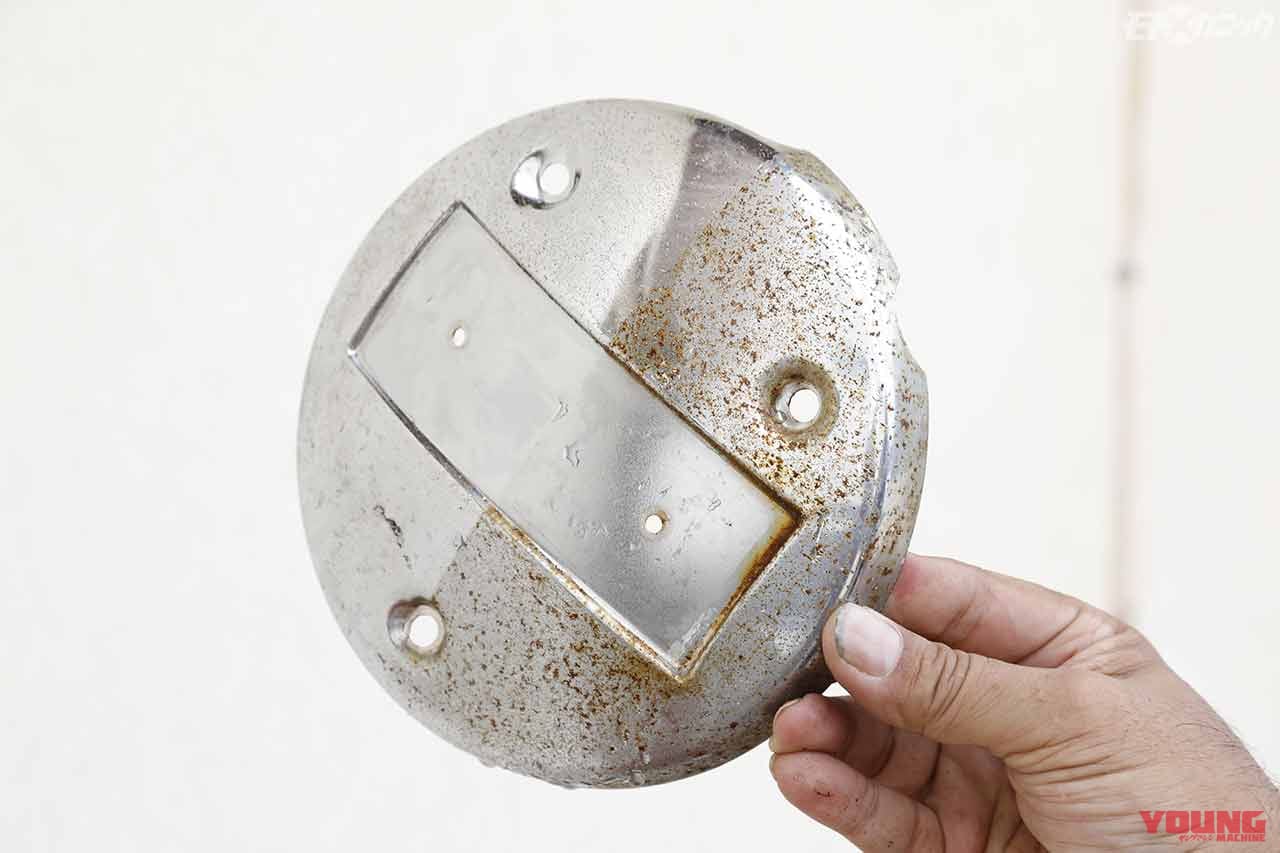 素材を傷つけにくい重曹メディアでクロームめっきのサビをクリーニング〈EZブラスト〉|素材を傷つけにくい重曹メディアでクロームめっきのサビをクリーニング〈EZブラスト〉