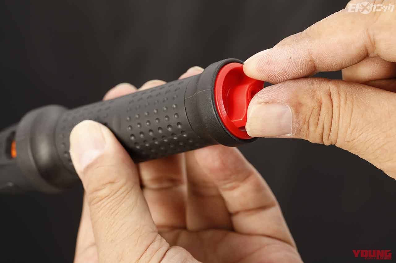 |読み取りやすい目盛りとオーソドックスな操作性で人気のプレセット型トルクレンチ〈KTC〉