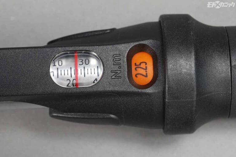 KTC 9.5sq.プレセット型トルクレンチ GW050-03|読み取りやすい目盛りとオーソドックスな操作性で人気のプレセット型トルクレンチ〈KTC〉