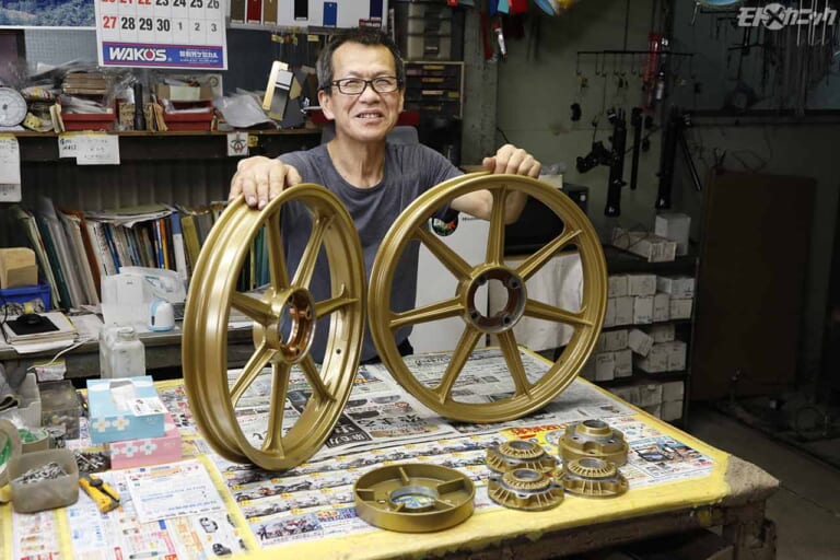 キャストホイールのパウダーコーティングに光る熟練の技〈パウダーコーティング・カトー〉|キャストホイールのパウダーコーティング仕上げに光る熟練の技〈パウダーコーティング・カトー〉