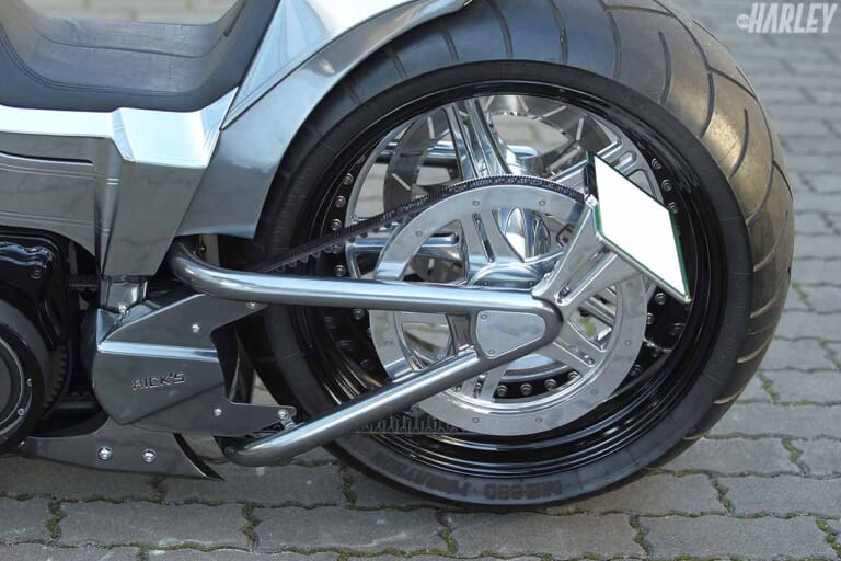 ハーレーカスタム|トライジャ ジャスティス|妥協なき品質で真っ当に”走り”を追求したハーレーカスタムの”正義”〈トライジャ ジャスティス〉