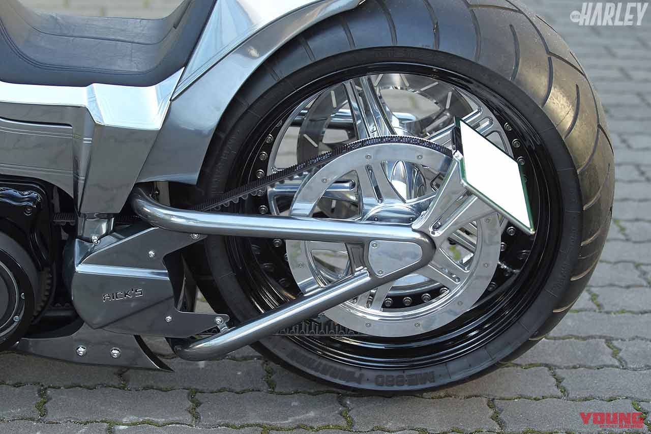 |妥協なき品質で真っ当に”走り”を追求したハーレーカスタムの”正義”〈トライジャ ジャスティス〉