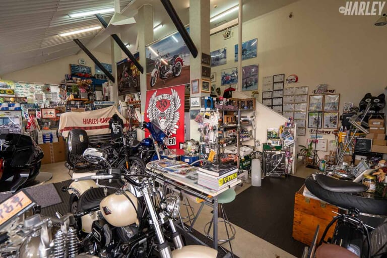 ハーレーダビッドソン専門店・HDブイモンスター(福島県)|ハーレー一筋30年超ゆえに愛車を任せられる、東北の安心拠点〈HDブイモンスター〉
