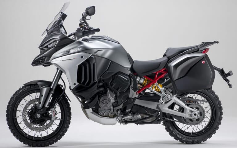 ドゥカティ ムルティストラーダV4は最新技術の集合体|ドゥカティ ムルティストラーダV4は最新技術の集合体【レーダー防衛/羽根/スカイフック】