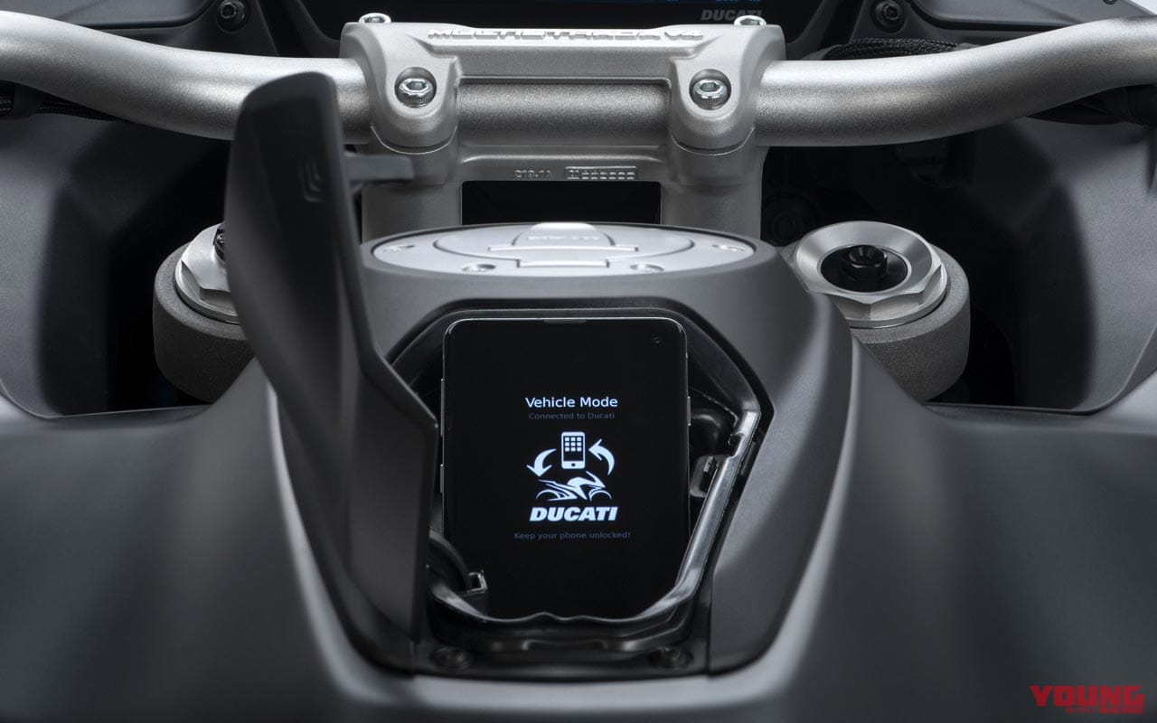 |ドゥカティ ムルティストラーダV4は最新技術の集合体【レーダー防衛/羽根/スカイフック】