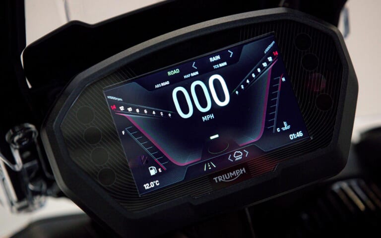 トライアンフ新作タイガー850スポーツ:価格を抑えつつ爽快な走りが楽しめる身近な1台|トライアンフ新作タイガー850スポーツ:価格を抑えつつ爽快な走りが楽しめる身近な1台