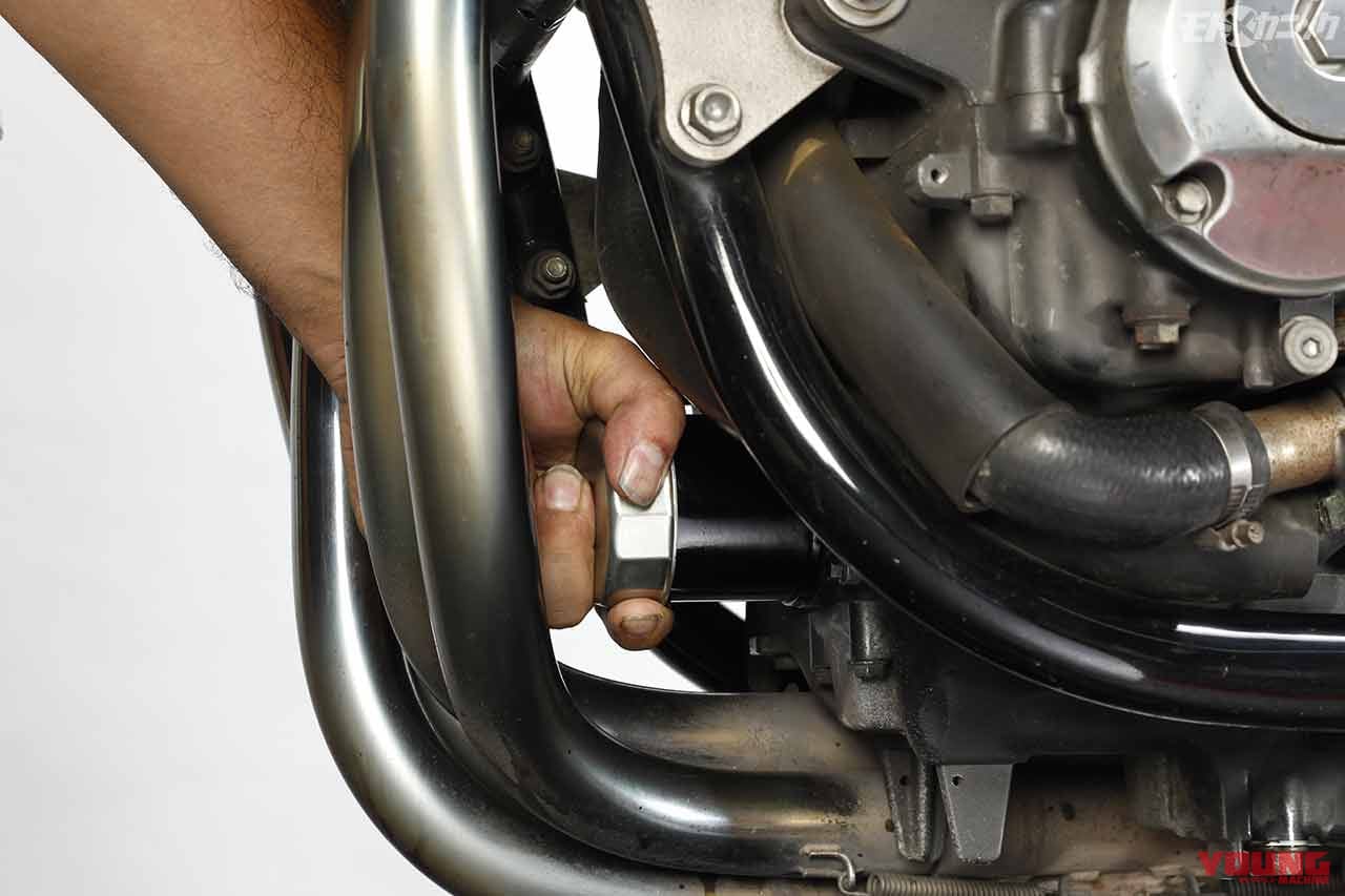 |エンジンオイル交換は暖機後が必須。フィルター交換は手締めで〈不動中古車復活プロジェクト〉