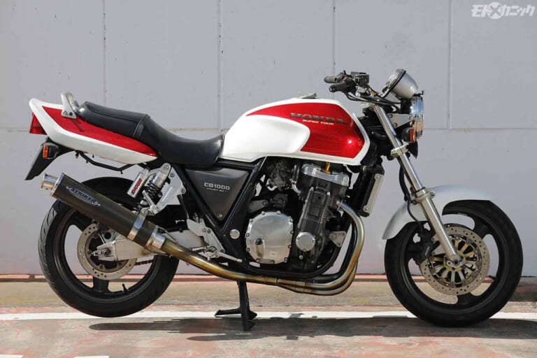 '92ホンダCB1000スーパーフォア|エンジンオイル交換は暖機後が必須。フィルター交換は手締めで〈不動中古車復活プロジェクト〉