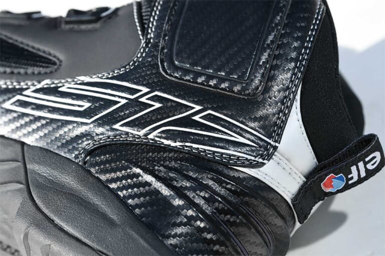 新世代の透湿防水ライディグシューズ「エルフ S17」登場|新世代の透湿防水ライディグシューズ「エルフ S17」登場【最新BOA®フィットシステム採用】