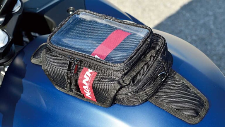 南海部品 プチタンクバッグII|「プチタンクバッグII」試用インプレ【スマホに合わせて大型化。多目的に使える便利バッグ】