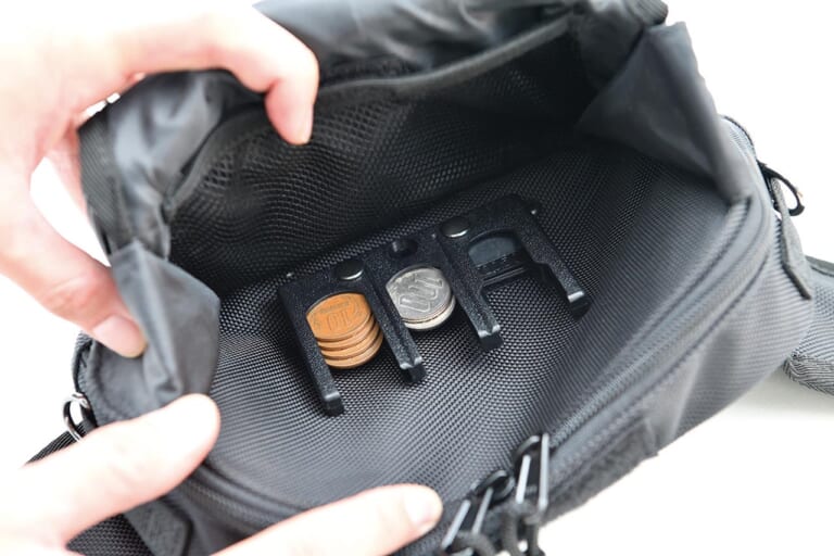 南海部品 プチタンクバッグII|「プチタンクバッグII」試用インプレ【スマホに合わせて大型化。多目的に使える便利バッグ】