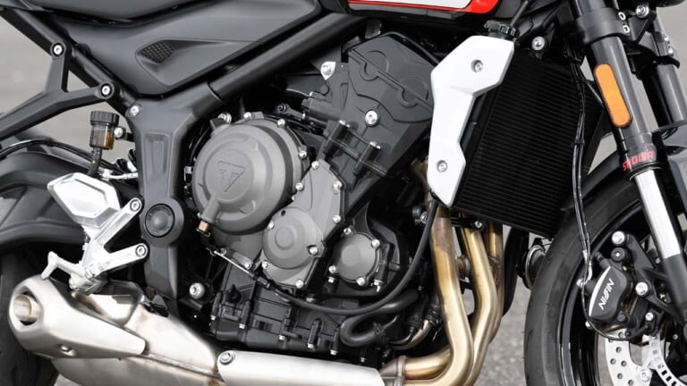 トライアンフ トライデント660|トライアンフ新型トライデント660徹底チェック【期待の3気筒ミドルネイキッド|インプレ動画あり】