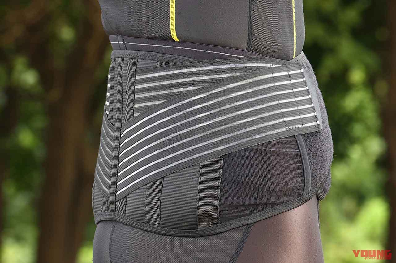 DFG アクシスライディングベルト|オフロードライディングに必須・腰痛防止ウエストベルト×8選【前編|ツーリングにもおすすめ】