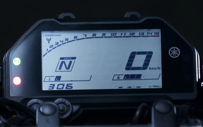 '21ヤマハMT-03の新色は最新MT系のストームフルオを踏襲|’21ヤマハMT-03の新色は最新MT系のストームフルオを踏襲【より過激なイメージに】