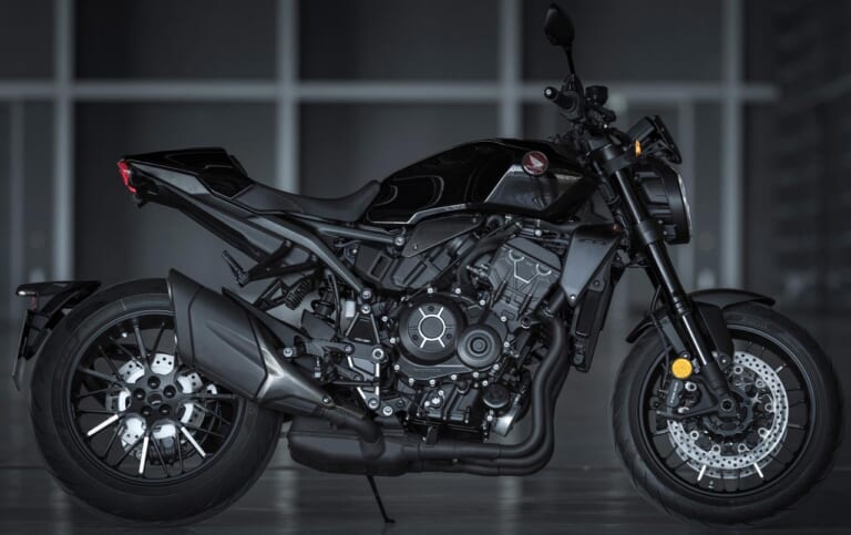新型ホンダCB1000Rはユーロ5適合。フェイスリフト&TFTカラー液晶も獲得|新型ホンダCB1000Rはユーロ5適合。フェイスリフト&TFTカラー液晶も獲得!