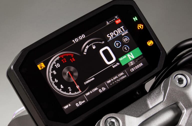新型ホンダCB1000Rはユーロ5適合。フェイスリフト&TFTカラー液晶も獲得|新型ホンダCB1000Rはユーロ5適合。フェイスリフト&TFTカラー液晶も獲得!