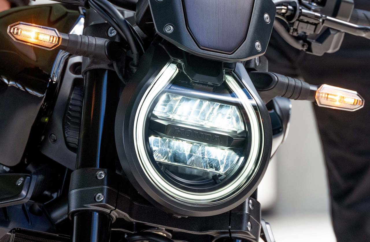 |新型ホンダCB1000Rはユーロ5適合。フェイスリフト&TFTカラー液晶も獲得!