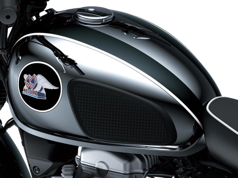 原点回帰で伝説のメグロが大復活! カワサキ「メグロK3」|原点回帰で伝説のメグロが大復活! カワサキ メグロK3【空冷/銀鏡塗装/職人手塗り】