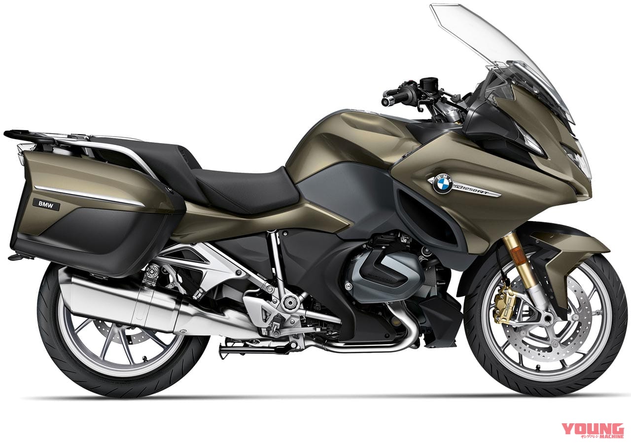 新型BMW R1250RTは前代未聞の装備満載|新型BMW R1250RTは前代未聞の装備満載【レーダーに巨大液晶、スマホ室まで投入】
