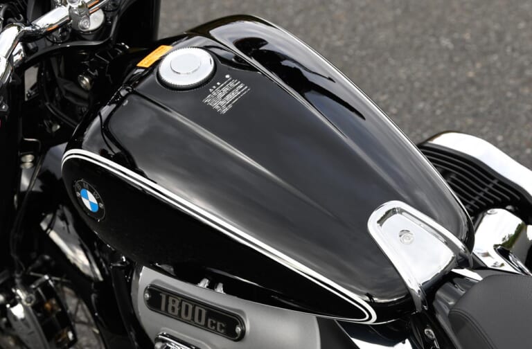 BMW R18ファーストエディション試乗インプレッション|BMW R18試乗インプレッション【アメリカンVツインとは対極の味わい深いライドフィール】