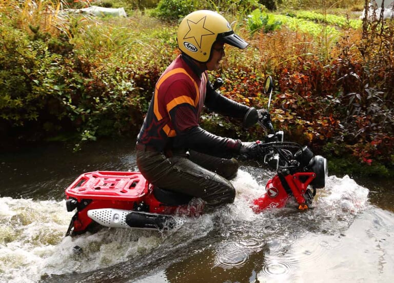 「CT125ハンターカブは水中を走れるらしい!?」実際にやってみた【泳げCTくん!?】|「CT125ハンターカブは水中を走れるらしい!?」実際にやってみた【泳げCTくん!?】