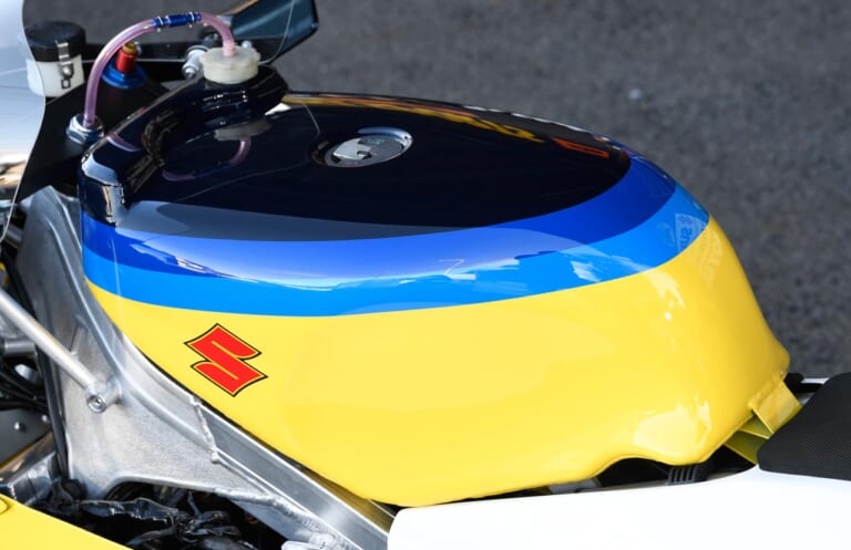 TT-F1ワークスXR45当時の外装をまとった究極ガンマ〈ケンツスポーツRG500Γ〉|TT-F1ワークスXR45当時の外装をまとった究極ガンマ〈ケンツスポーツRG500Γ〉