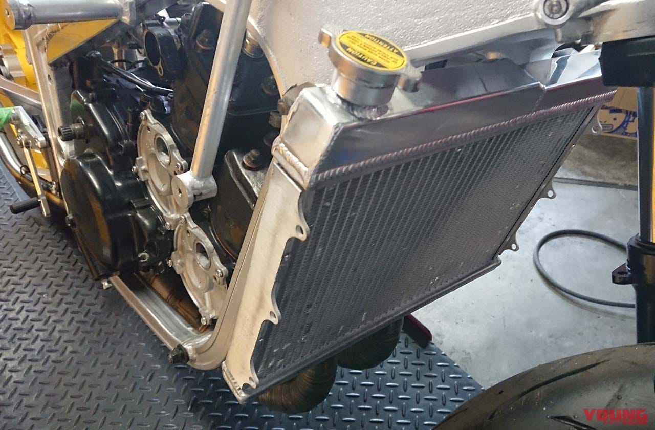|TT-F1ワークスXR45当時の外装をまとった究極ガンマ〈ケンツスポーツRG500Γ〉