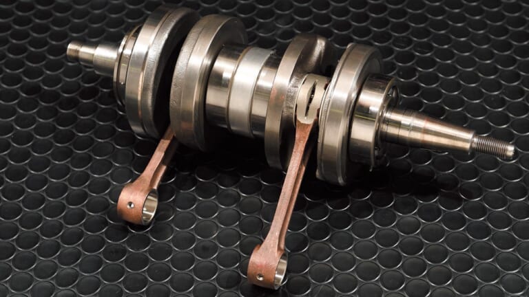 ’80s国産名車・ヤマハRZ250/350完調術【アフターパーツの有効活用がカギ】|’80s国産名車・ヤマハRZ250/350完調術#2【アフターパーツの有効活用がカギ】