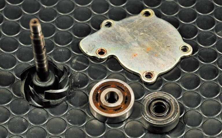 ’80s国産名車・ヤマハRZ250/350完調術【アフターパーツの有効活用がカギ】|’80s国産名車・ヤマハRZ250/350完調術#2【アフターパーツの有効活用がカギ】