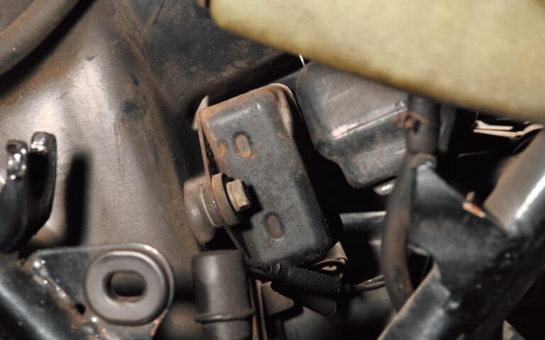 ’80s国産名車・ヤマハRZ250/350完調術【アフターパーツの有効活用がカギ】|’80s国産名車・ヤマハRZ250/350完調術#2【アフターパーツの有効活用がカギ】