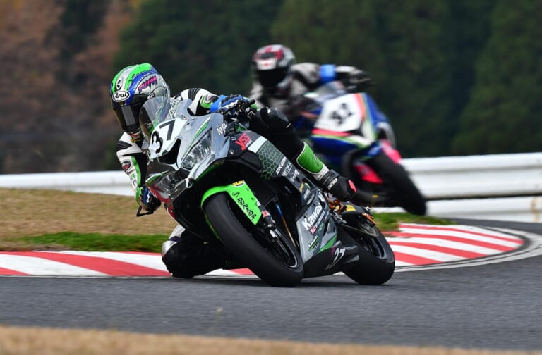 ZX-25Rが'21シーズンJP250参戦可能に!【レース規則改訂で4気筒車も認可】|ZX-25Rが’21シーズンJP250参戦可能に!【レース規則改訂で4気筒車も認可】