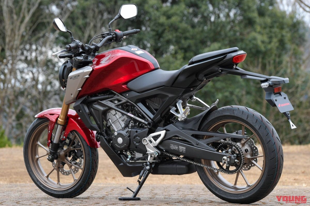 |新エンジン獲得のリトルCB! ホンダ新型「CB125R」市販予定車の姿をキャッチ