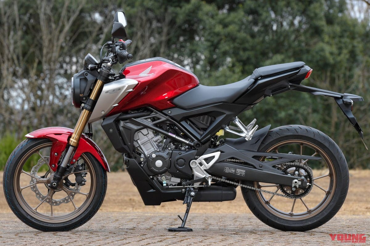 |新エンジン獲得のリトルCB! ホンダ新型「CB125R」市販予定車の姿をキャッチ