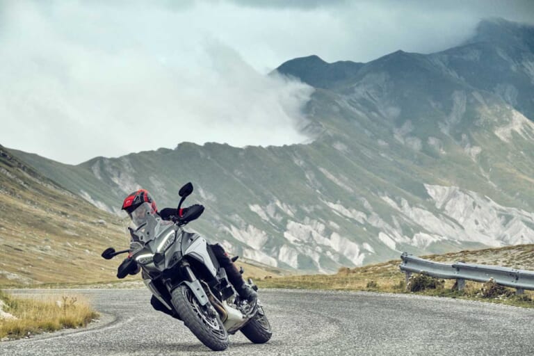 ドゥカティ ムルティストラーダV4S|レーダーACCがツーリングを変える? ドゥカティ「ムルティストラーダV4S」のセンシング機能を解説