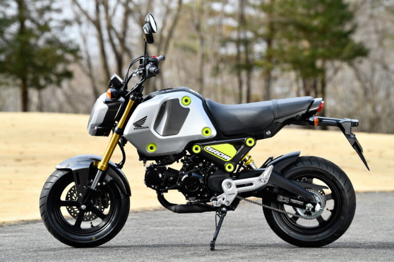 ホンダ グロム|国内モデル登場! 新エンジンに5速MTのホンダ新型「グロム」WEBイベント出展車両を撮影