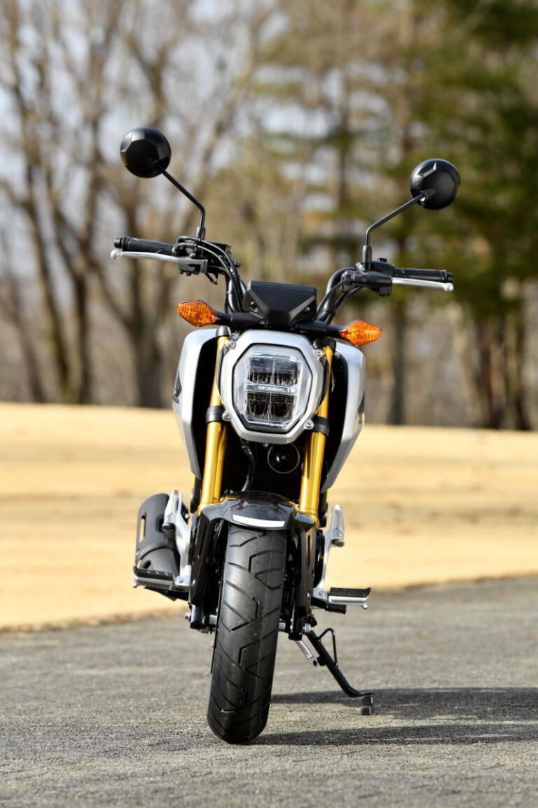 ホンダ グロム|国内モデル登場! 新エンジンに5速MTのホンダ新型「グロム」WEBイベント出展車両を撮影
